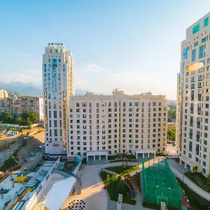 Manica Central Avenue Апартаменты